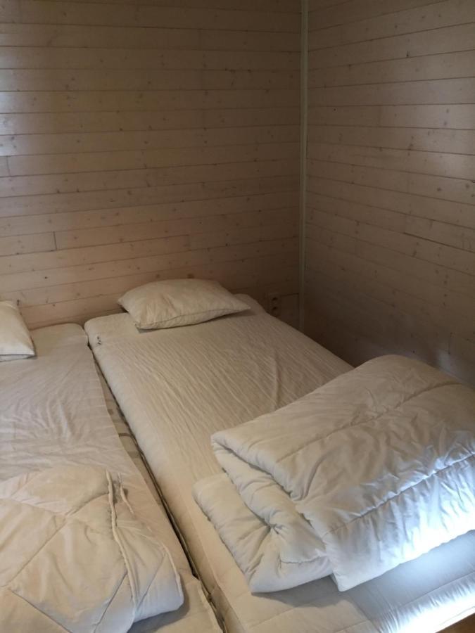 ホテルChalet Les Brulins Resteigne エクステリア 写真